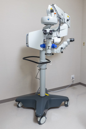 日暮里眼科クリニック 手術用顕微鏡